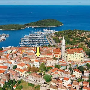 Old Town Vrsar, Danica & Zoran Appartamento